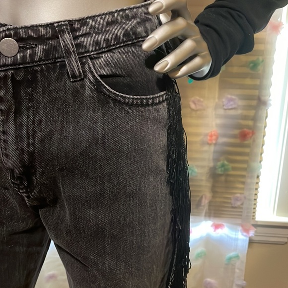 Nasty Gal Fringe Cropped High Waisted Jeans - Picture 6 of 13